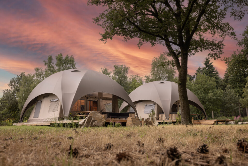 Safari tent
