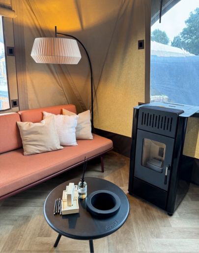 winter glamping tent