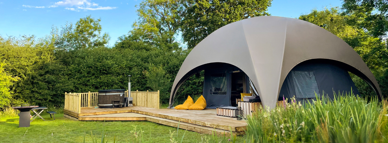 Luxury glamping for couples: how you can create romantic nature retreats 4 Romantic glamping